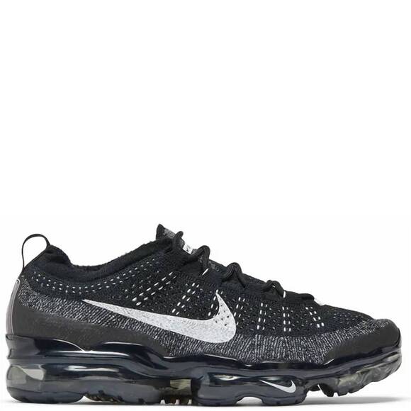NEW NIKE nike air vapormax 2023 flyknit 'oreo in black/white